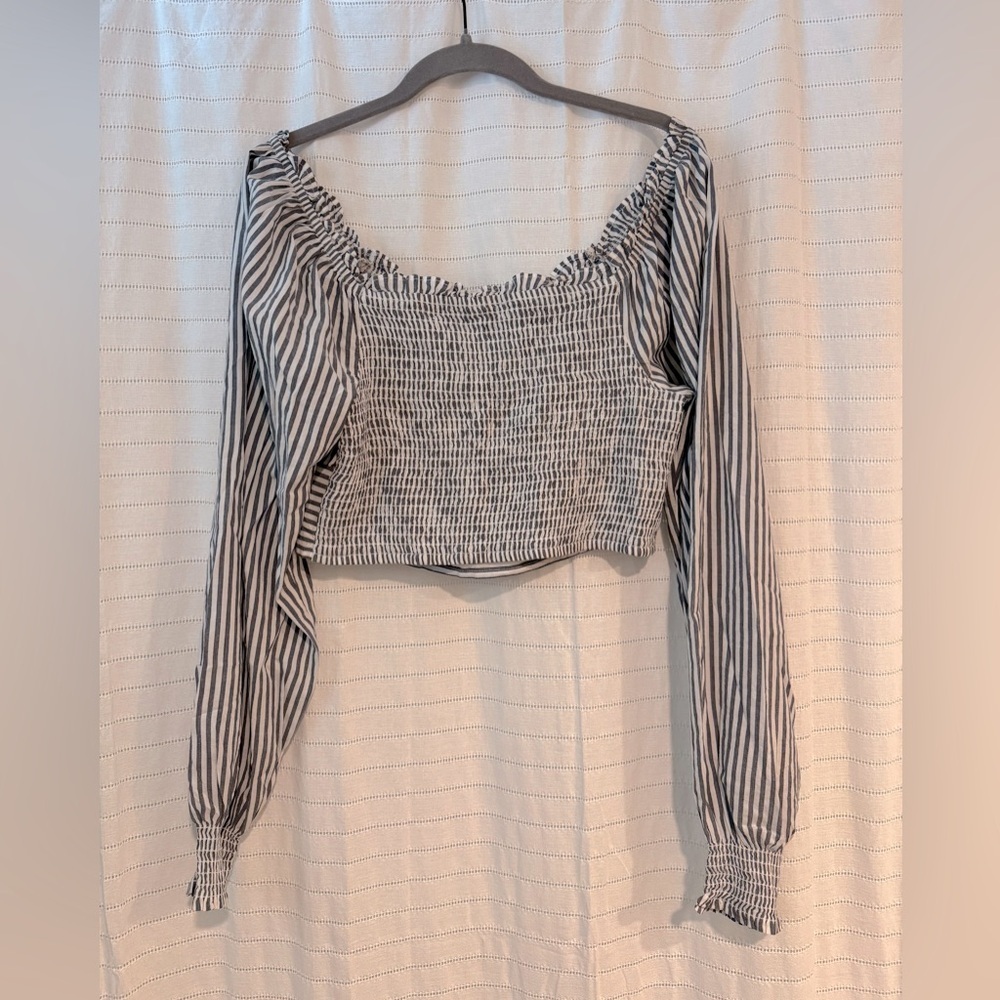 Aerie Woven Pretty Long Sleeve Top Navy and White Striped Size Large - Picture 6 of 7
